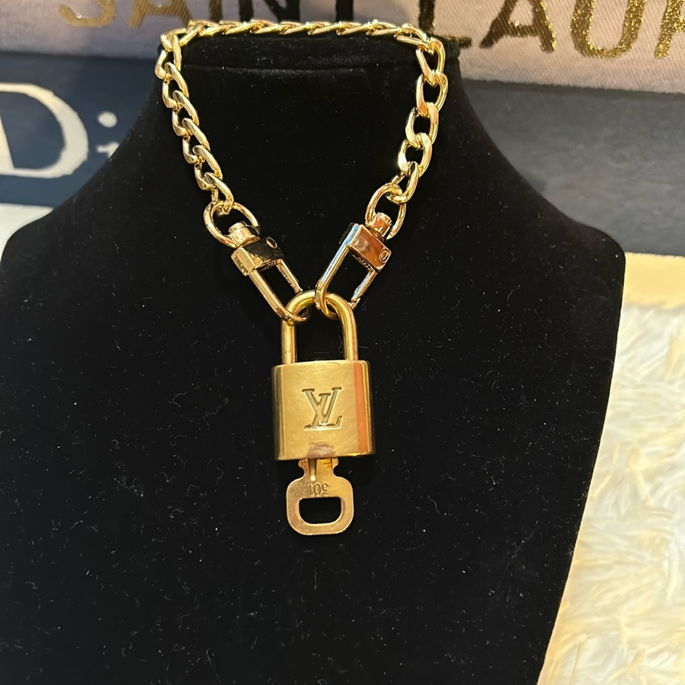 Louis Vuitton Lock & Key #301 on unbranded 8” bracelet chain